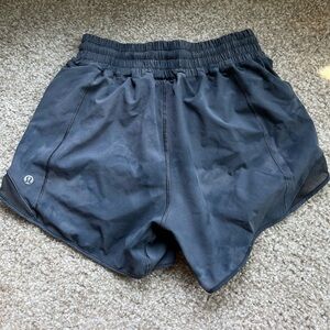 Lululemon Hottie Hot 4" High-Rise shorts